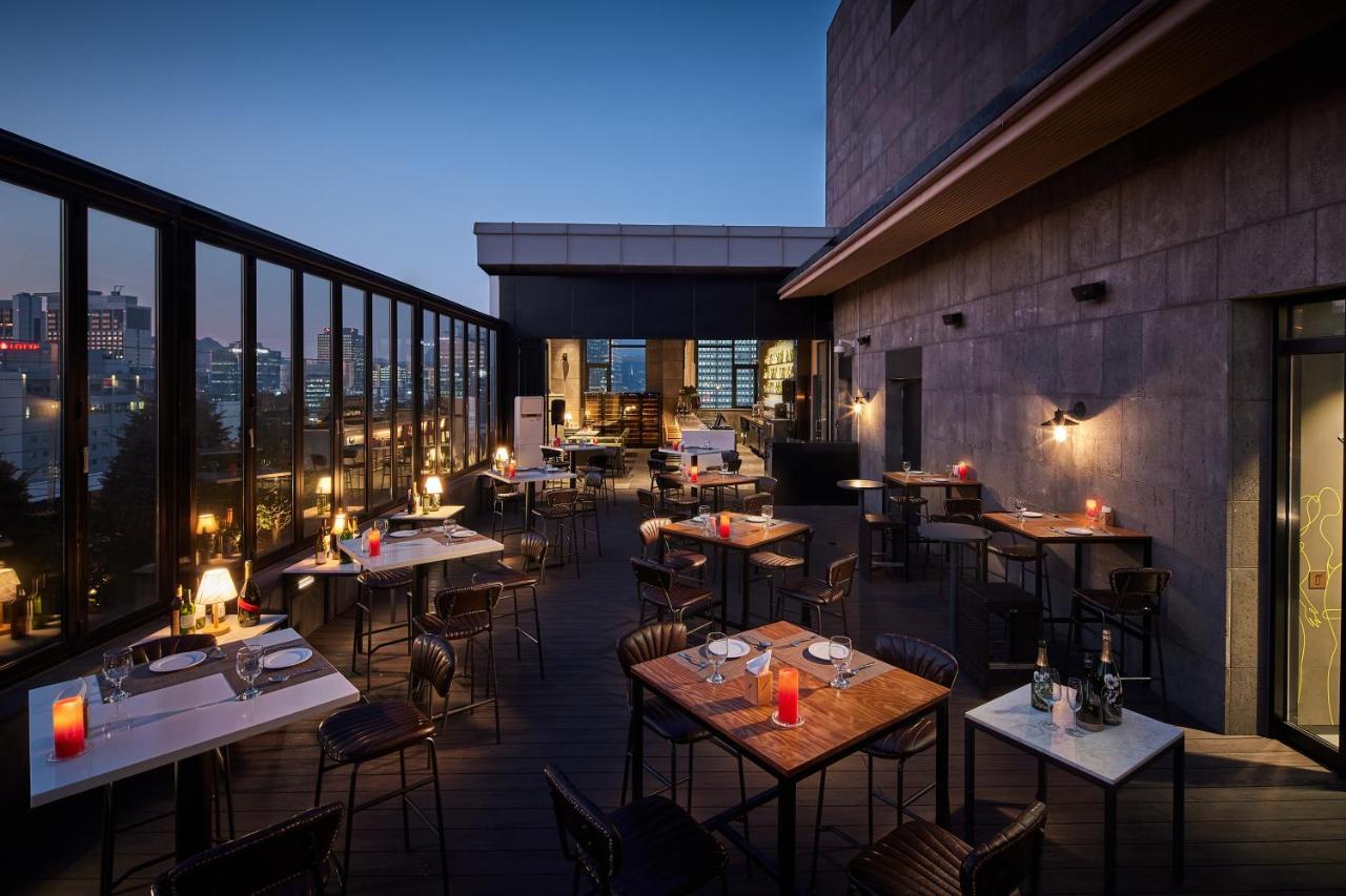L7 Myeongdong By Lotte Hotel Сеул Екстериор снимка
