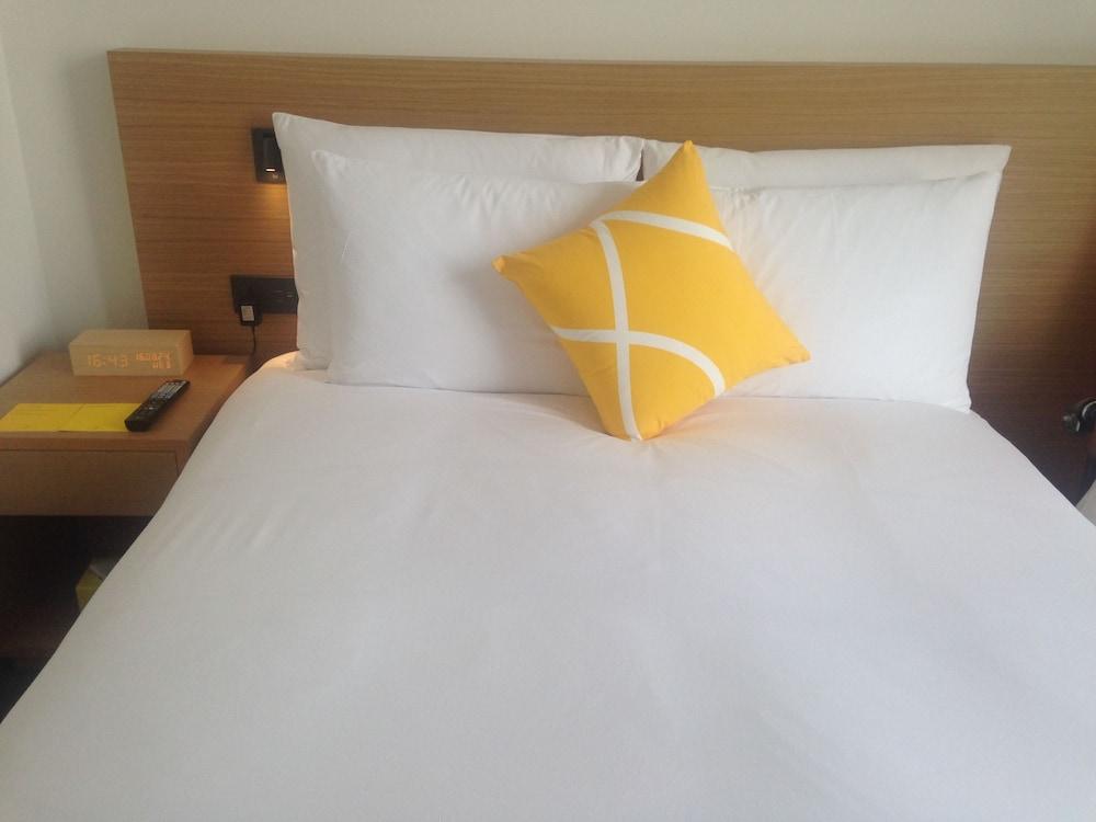 L7 Myeongdong By Lotte Hotel Сеул Екстериор снимка