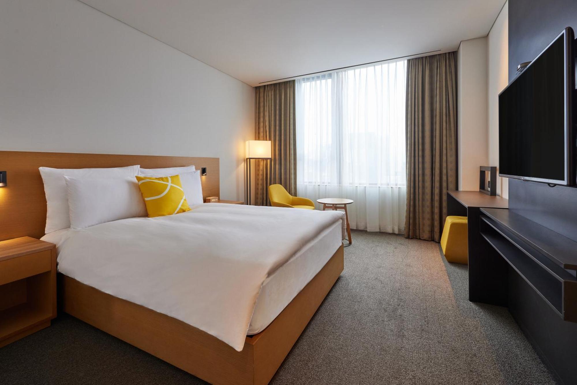 L7 Myeongdong By Lotte Hotel Сеул Екстериор снимка